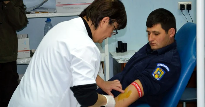 Jandarmii vor încerca să-i convingă şi pe membrii familiei să doneze