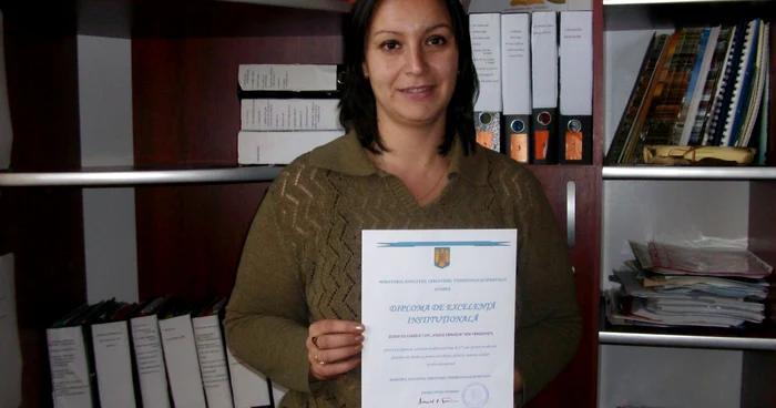 Prof. Tatiana Costache, directorul instituţiei