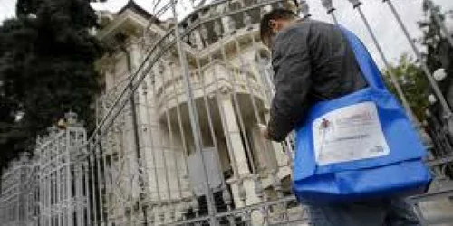 Recenzorul a fost refuzat deja de două ori de cele două familii