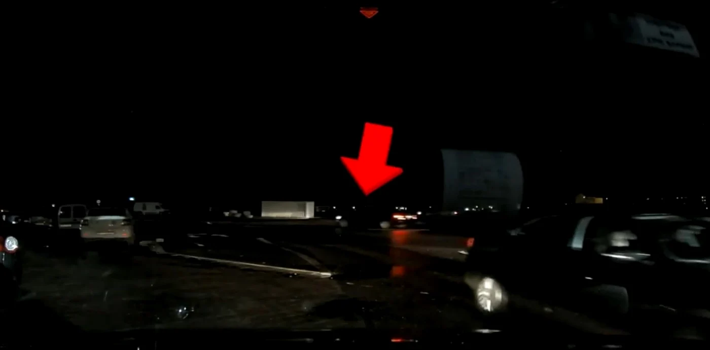 Straniul giratoriu din Cartierul Arhitecţilor în Cisnădie - Sibiu închis temporar Sursă captură video