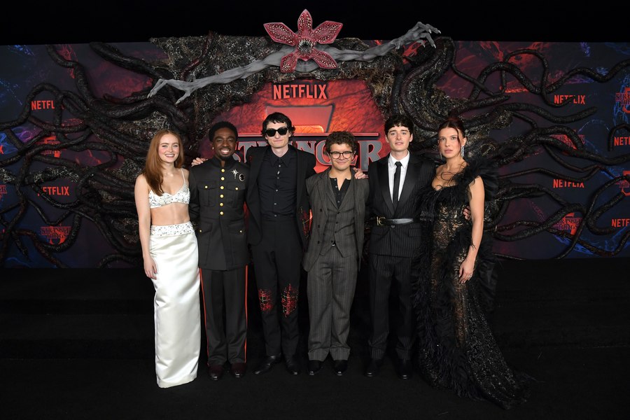 Protagoniștii „Stranger Things“, despre semnificația prieteniei, nostalgia anilor ’80 și cum i-a schimbat serialul: „Am crescut cu toții împreună“