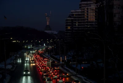 Întuneric la Kiev după un atac la scară largă al Rusiei FOTO EPA EFE jpg