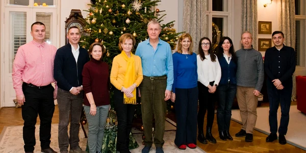 Familia Regală a României FB jpg