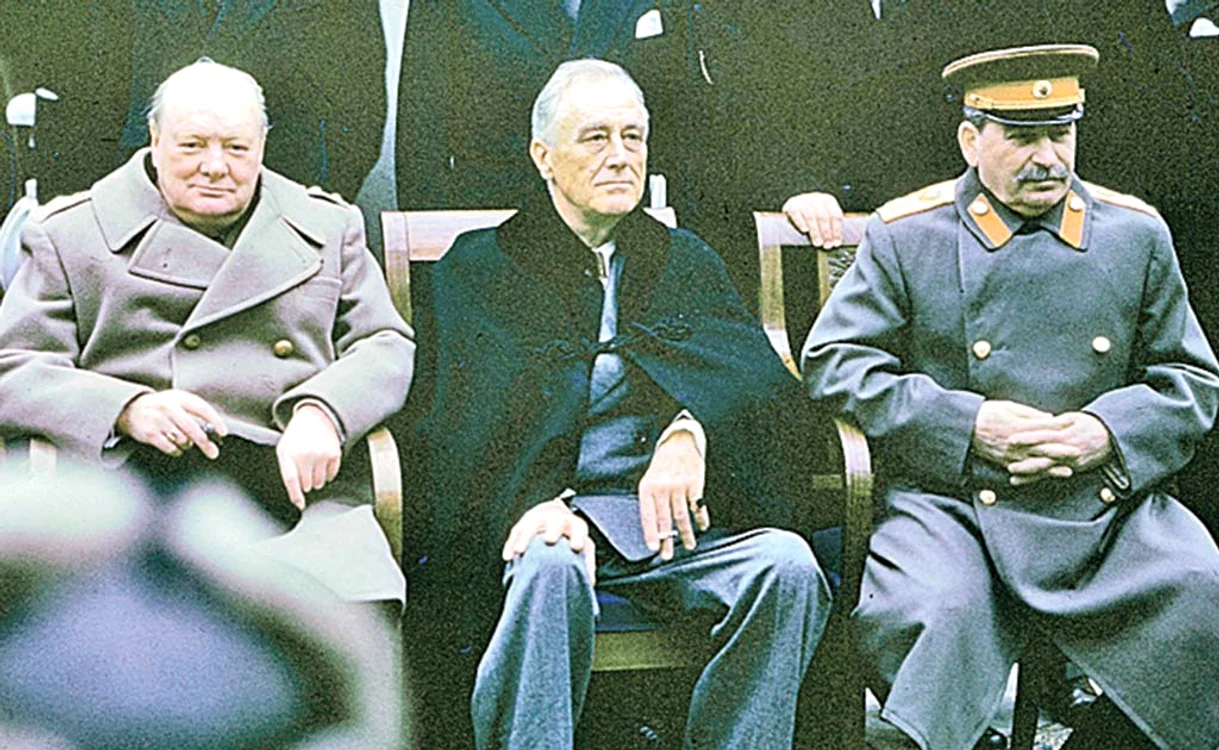 
    Churchill, Roosevelt şi Stalin la întâlnirea de la YaltaFoto: profimedia  