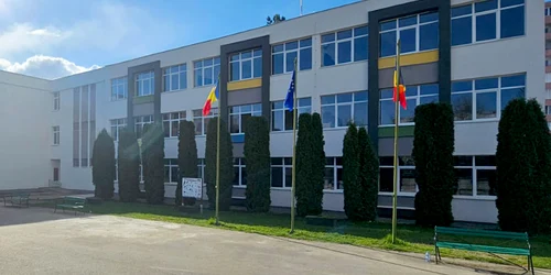 Liceul Tehnologic Gheorghe Șincai din Târgu Mureș FOTO FB jpg