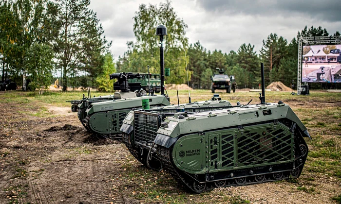 echipamente militare estonia ucraina roboti
