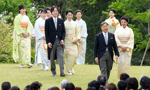Împăratul Naruhito și Împărăteasa Masako, Prințul Fumihito Akishino, Prințesa Kiko, Prințesa Kako, Prințesa Aiko la Spring Garden Party   Agenția Imperială jpg