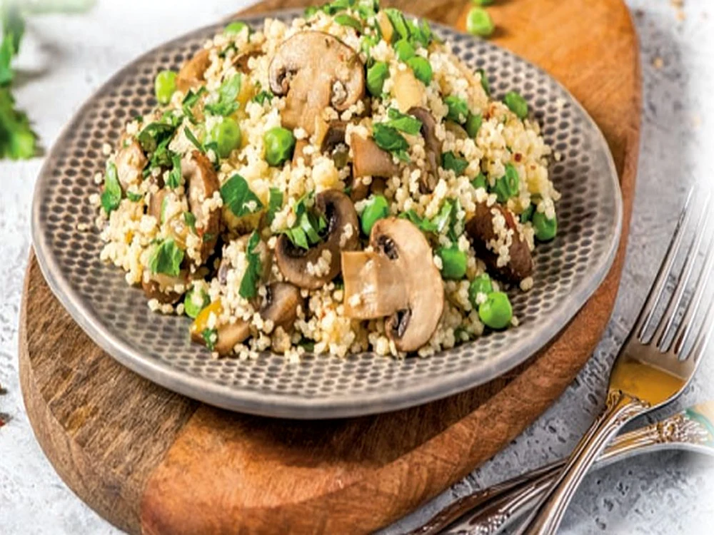 salata de cuscus cu ciuperci jpg