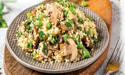salata de cuscus cu ciuperci jpg