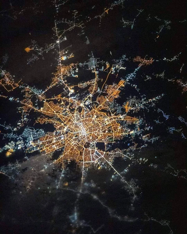 Așa arată Bucureștiul fotografiat din spațiuFoto: NASA