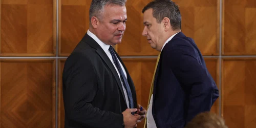 Adrian Veștea și Sorin Grindeanu FOTOINQUAM / GEORGE CALIN