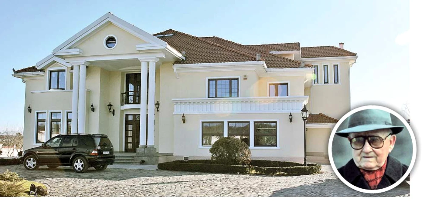 ”Palatul” de la Izvorani aparţine în acte lui Ion Columbeanu