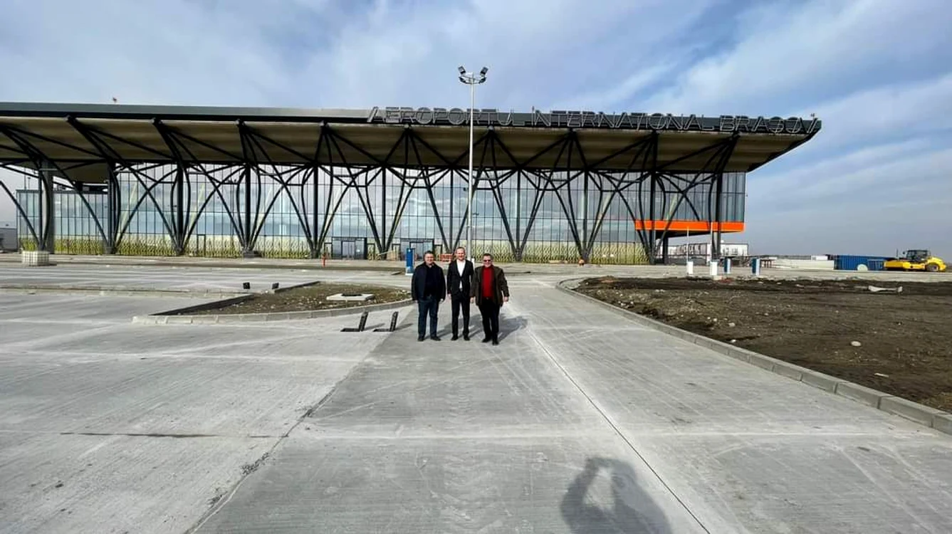 Aeroportul Ghimbav-Brașov cu un an în urmă