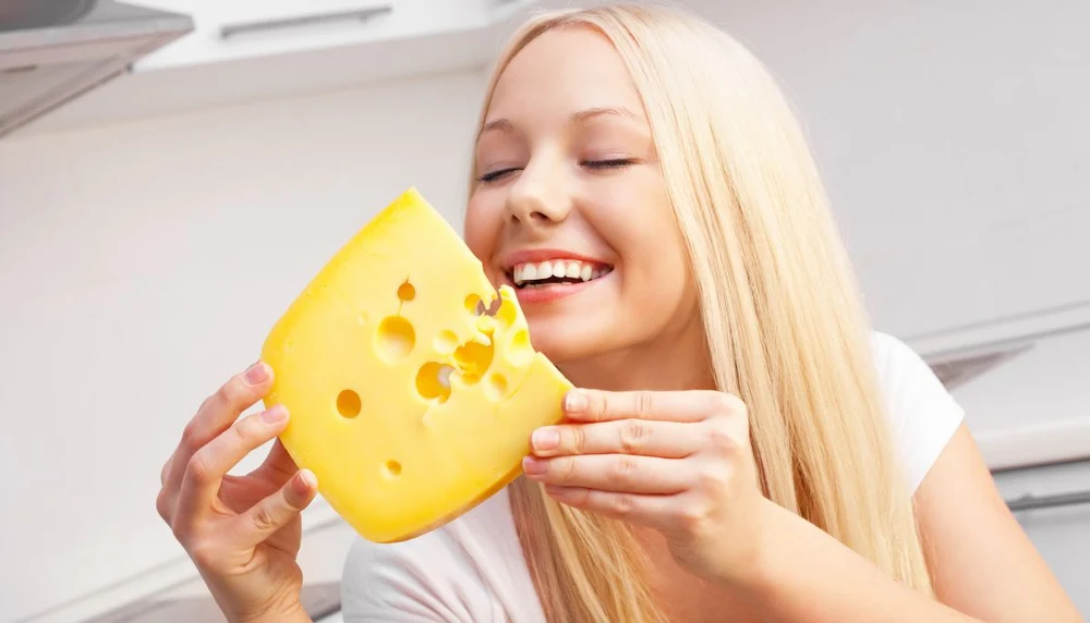 Când grăsimile nu mai sunt inamicul - Ce spune un studiu amplu despre brânză și demență