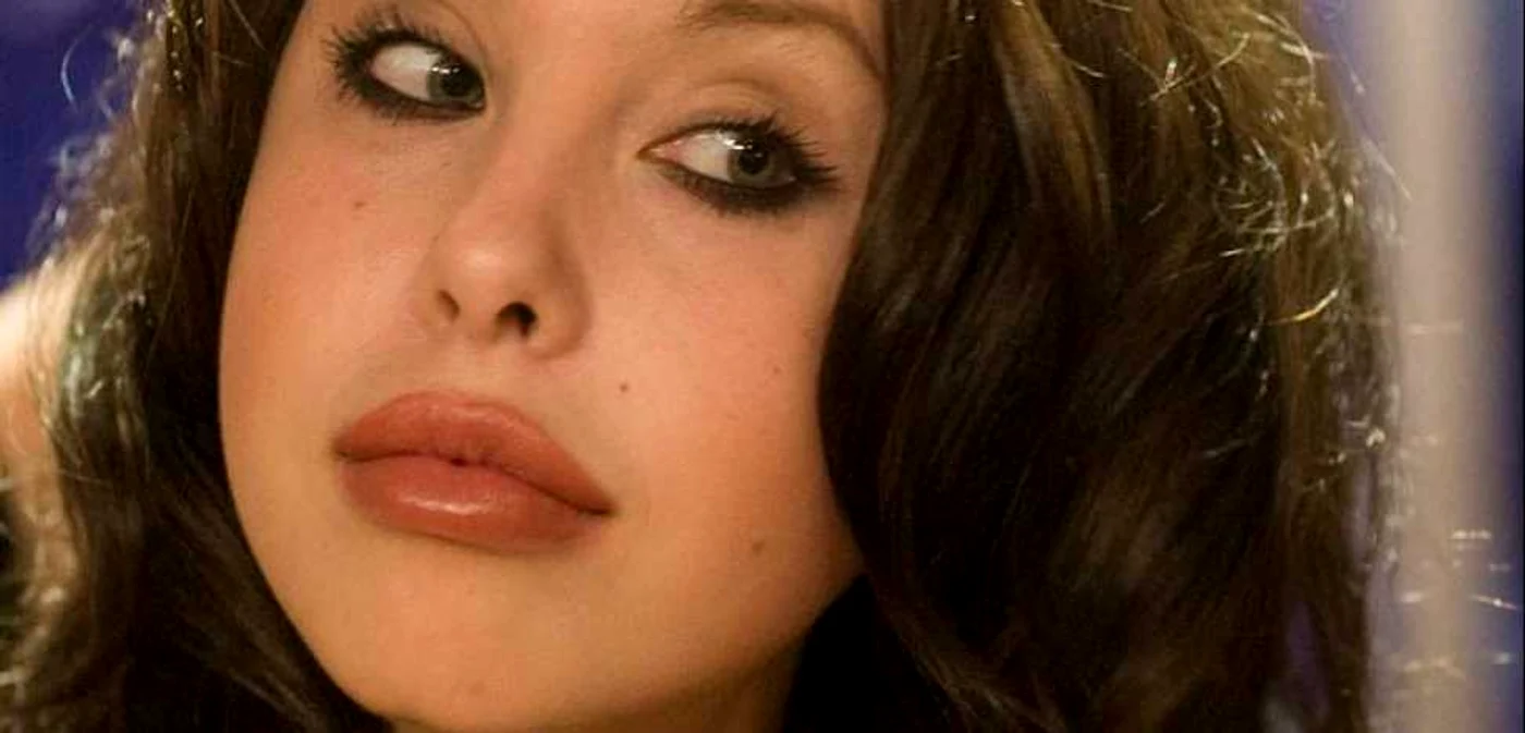 Chloe
Lattanzi a trebuit să facă faţă presiunii celebrităţii FOTO
rockbandlounge.com