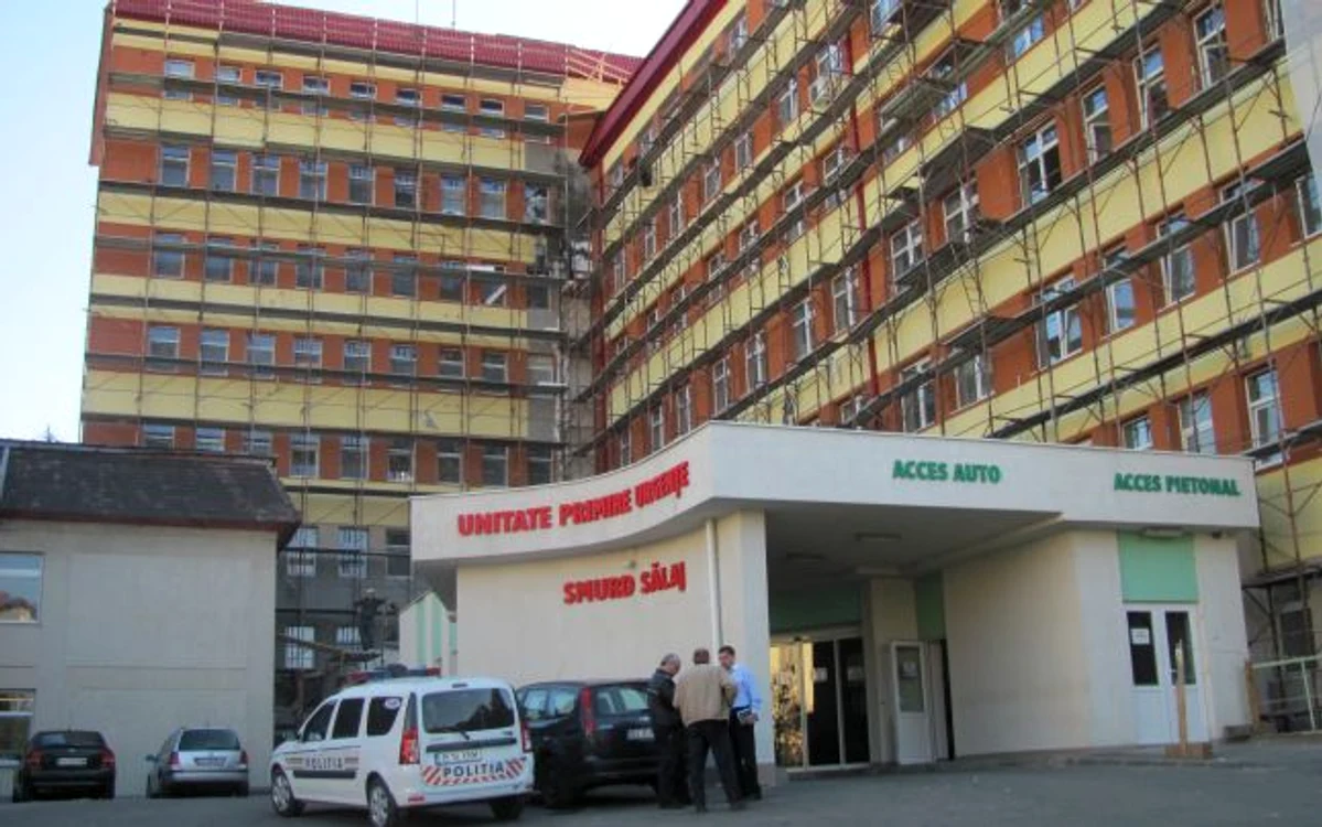 Bărbatul a fost transportat imediat după accident la UPU Zalău
