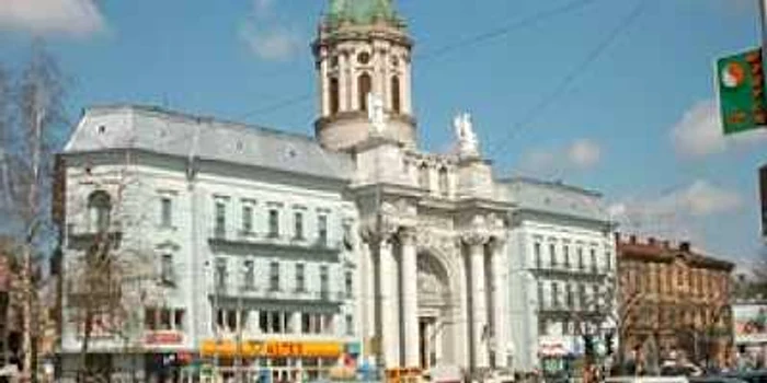 Arădenii sunt invitați la o plimbare prin centrul orașului