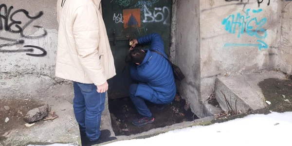 Zeci de milioane de lei costă readucerea adăposturilor civile în stare de funcţionare la Braşov FOTO Ioan Buciumar