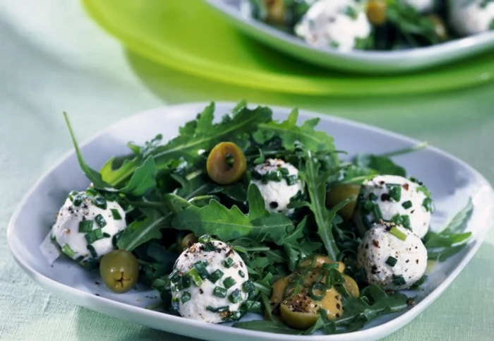 
    Un aperitiv simplu şi rapid!clickpoftabuna.ro  