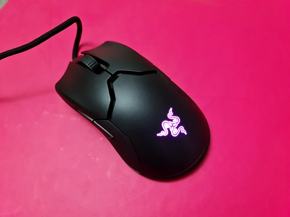 Mouse Razer Viper 8K.