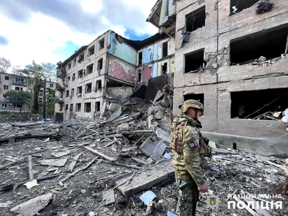 Rușii bombardează intens orașul Adviivka FOTO EPA-EFE