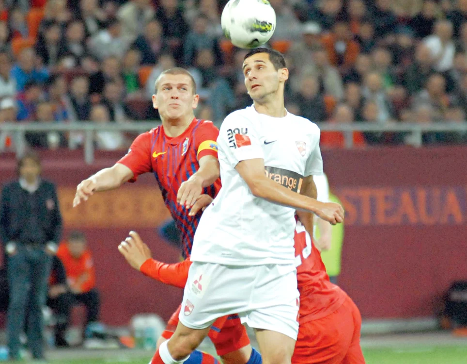 Meciurile dintre Steaua şi Dinamo au fost mereu tensionate indiferent de poziţia ocupată în clasament de cele două echipe