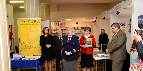 scriitorul mariana cenea FOTO Politia de frontiera mehedinti 