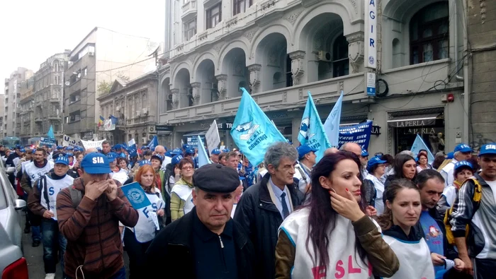 10.000 de profesori au ieşit, pe 6 noiembrie, în stradă   FOTO: Adevărul