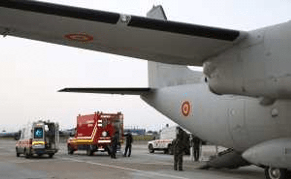 Două aeronave militare transportă echipa de români care va ajuta persoanele afectate de cutremurul din Turcia