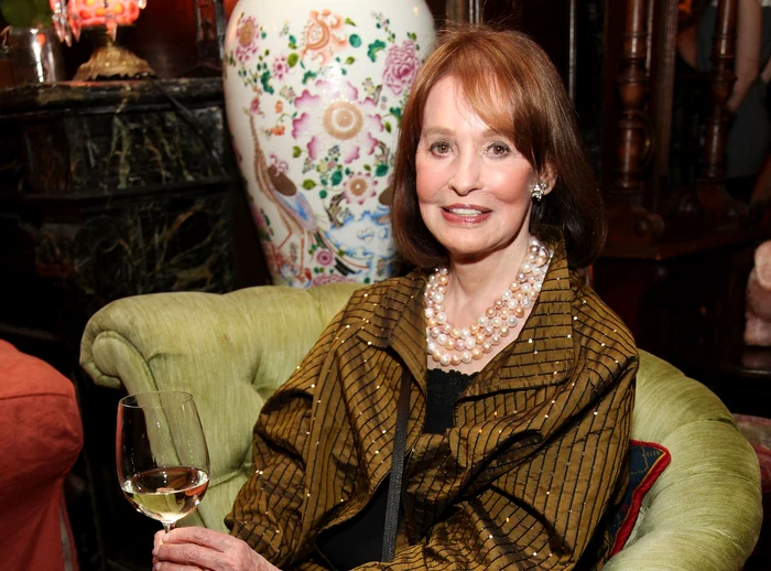 
    Gloria Vanderbilt și fiul ei, jurnalistul Anderson CooperFoto Getty Images  