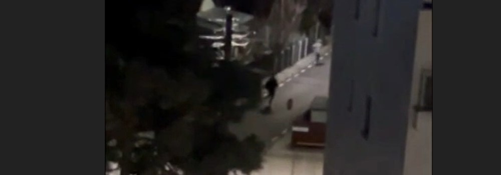 Cum a sustras un tânăr produse de zeci de mii de lei din easybox. A fost prins cu focuri de armă 