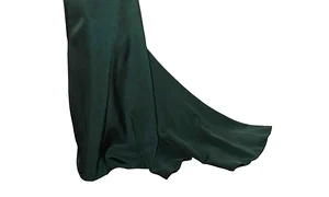 Scarlett Johansson are forme de clepsidră jpeg