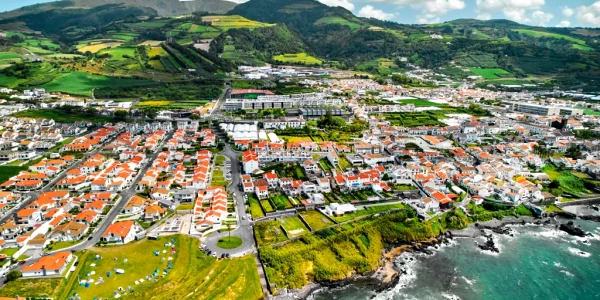 aerial shot drone point view 954162801 webp