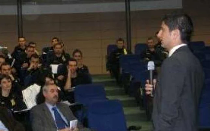Răzvan Lucescu a stat de vorbă cu arbitri