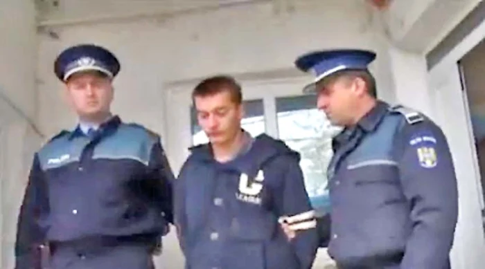 Criminalul a fost reţinut de poliţişti