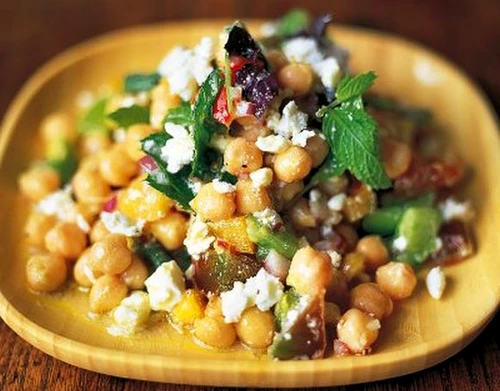 Salata de naut cu branza feta jpeg