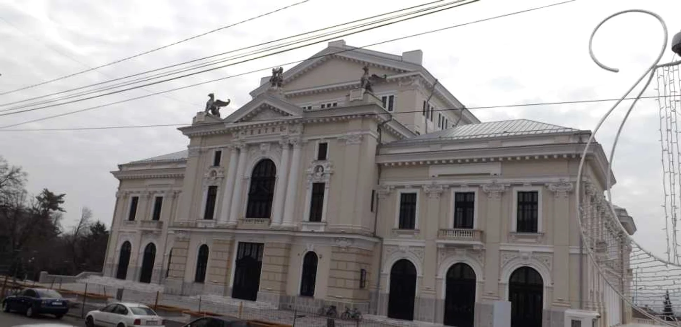 palatul cultural teodor costescu din turnu severin FOTO Corina Macavei 