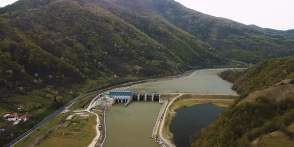 Hidrocentrală pe Olt CHE Racovița din Vâlcea văzută din dronă Foto Daciana Stoica jpg