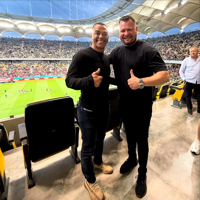 Cafu, alături de marius Niculae, pe Arena Națională FOTO Facebook