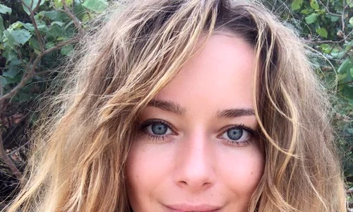 Laura Cosoi zi de naştere cooking party cu prietenii jpeg