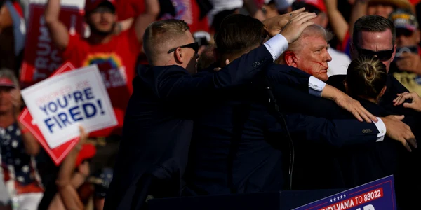Donald Trump impuscat Foto GettyImages  (7) jpg