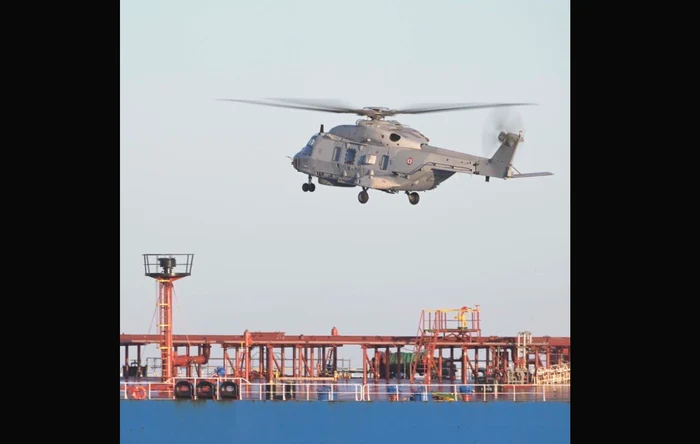 Autoritățile franceze au oferit detalii despre capturarea navei. FOTO: X/@EmmanuelMacron