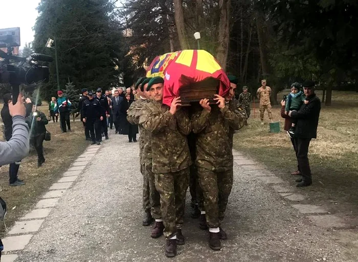 Reînhumarea regelui Carol al II-lea în noua Catedrală Arhiepiscopală. FOTO Arhiepiscopia Argeșului