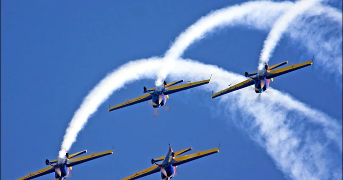 Un show aviatic va marca, la Băneşti, Centenarul Aurel Vlaicu. FOTO Adevărul