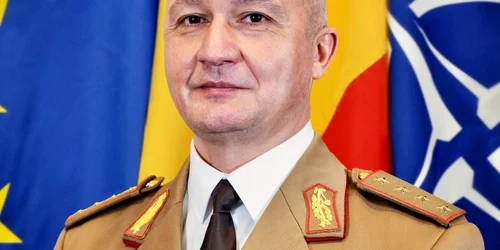 Vlad Gheorgita fB Seful statului majot al apararii jpg