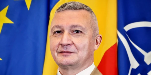 Vlad Gheorgita fB Seful statului majot al apararii jpg