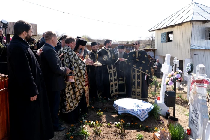 Slujba de pomenire a părintelui Varlam FOTO Daniel Lare