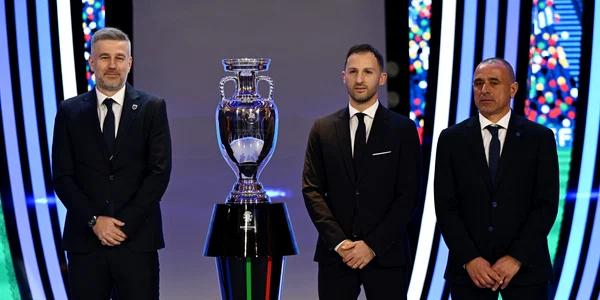 Edward Iordanescu la tragerea la sorți a grupelor pentru Euro 2024 FOTO Getty Images