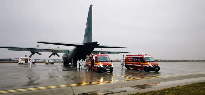 
    Trimitem bolnavi în Ungaria, aducem medicamente și echipamente medicale din alte statefoto: MApN  