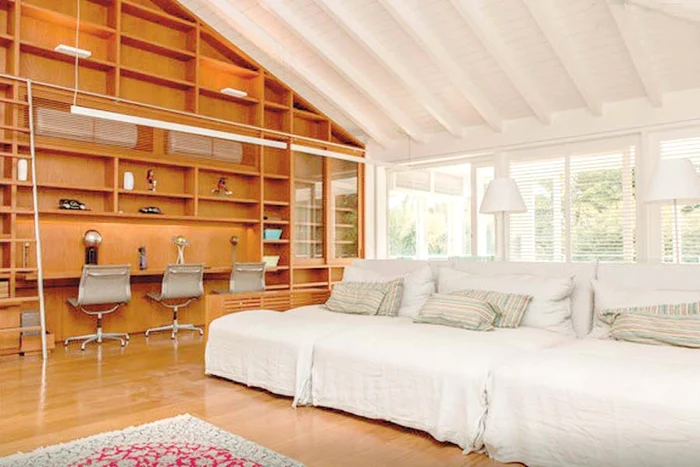 Aşa arată casa  pe care Ronaldinho  a scos-o la închiriere